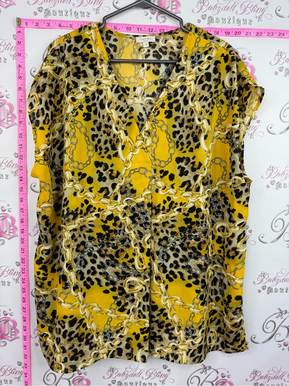Laura blouse animal print Yellow Chain & Leopard V-Neck Blouse